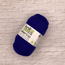 Load image into Gallery viewer, KnitCa Merino Worsted