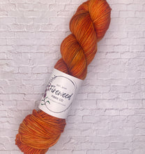Load image into Gallery viewer, Fireweed Fibre Cottonwood DK