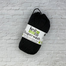 Load image into Gallery viewer, KnitCa Superwash Merino Worsted