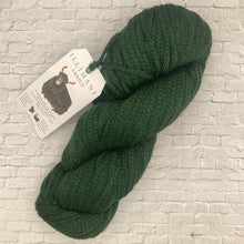 Load image into Gallery viewer, Illimani Santi II Bulky