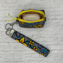 Load image into Gallery viewer, AirPods / Stitch Marker Zipper Pouch