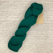 Load image into Gallery viewer, Illimani Sabri