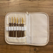 Load image into Gallery viewer, Kollage SQUARE™ Crochet Hooks.