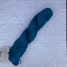 Load image into Gallery viewer, Illimani Royal