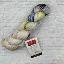 Load image into Gallery viewer, Zen Yarn Garden 🇨🇦🧶