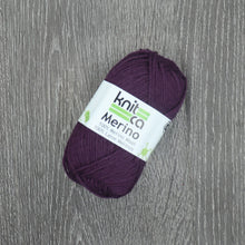 Load image into Gallery viewer, KnitCa Merino Worsted