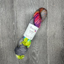 Load image into Gallery viewer, Fibrelya Malito Worsted