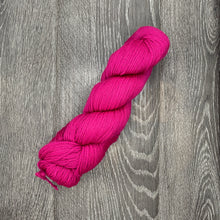 Load image into Gallery viewer, Estelle Worsted