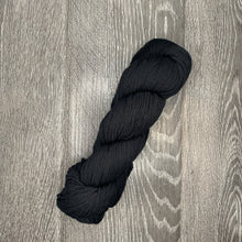 Load image into Gallery viewer, Estelle Worsted