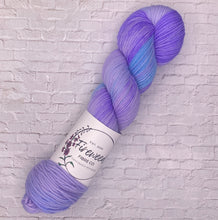 Load image into Gallery viewer, Fireweed Fibre Cottonwood DK
