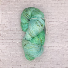 Load image into Gallery viewer, Matchbox Yarn - Fingering
