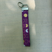 Load image into Gallery viewer, Key Ring Fob Straps
