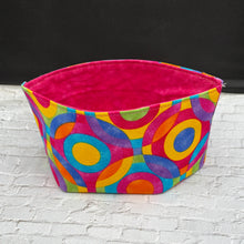 Load image into Gallery viewer, Foldable Fabric Yarn Bowl
