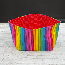 Load image into Gallery viewer, Foldable Fabric Yarn Bowl
