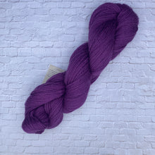 Load image into Gallery viewer, Illimani Royal
