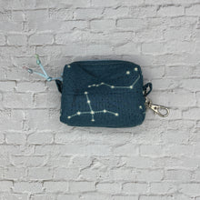 Load image into Gallery viewer, AirPods / Stitch Marker Zipper Pouch
