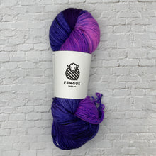 Load image into Gallery viewer, Fergus Yarn Fingering
