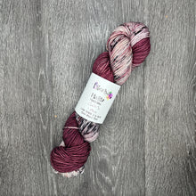 Load image into Gallery viewer, Fibrelya Malito Worsted
